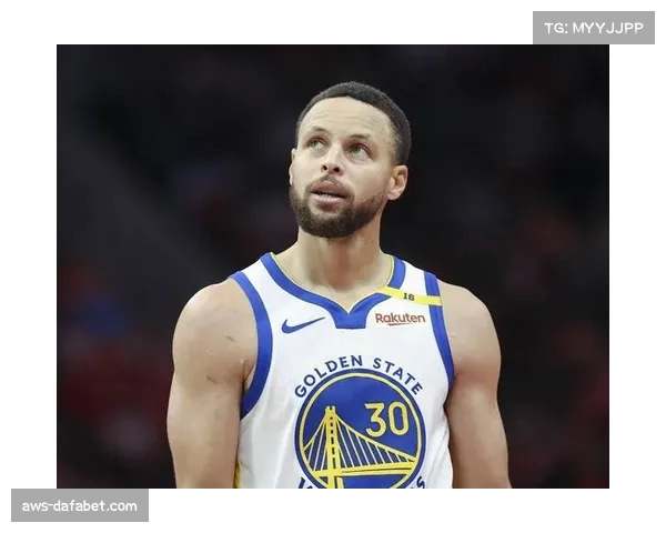 中国男篮最后阶段连续命中罚球 保留悬念